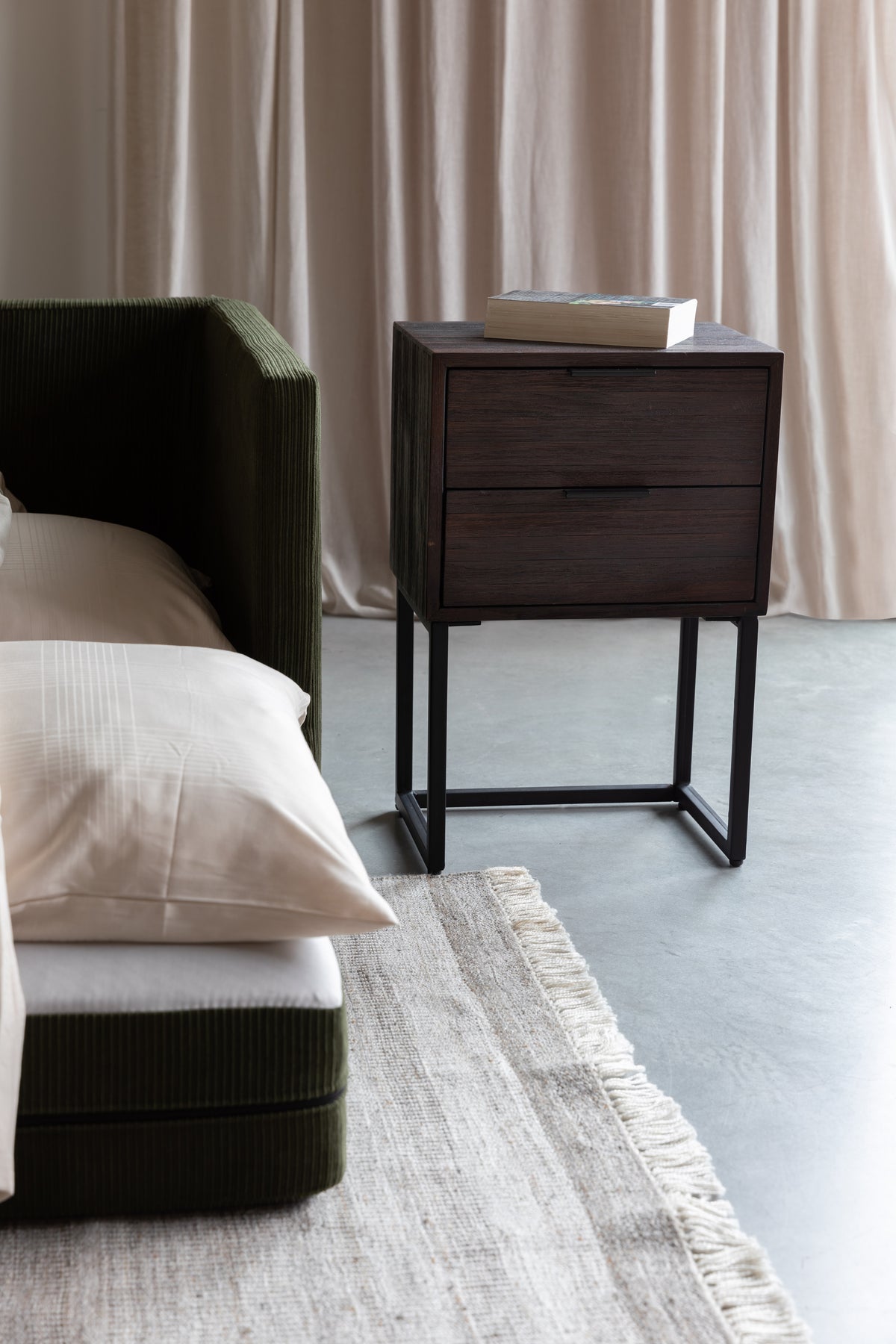 Bijzettafel / Bedstand Webster
